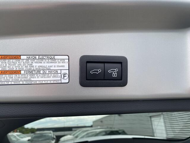 Toyota COROLLA Cross Hybrid 140 Dynamic edition Navigatie, Elektrische achterklep, LM Velgen, LMV, all-season banden, smart Key