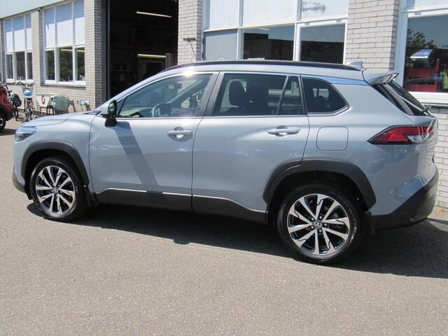 Toyota COROLLA Cross Hybrid 140 Style elektrische achterklep