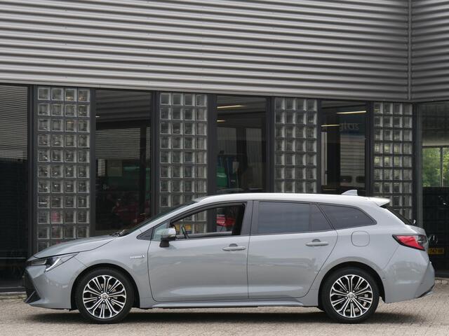 Toyota COROLLA TS 1.8 HYBRID DYNAMIC/ PDC V+A/ CARPLAY/ MANHATTAN GREY