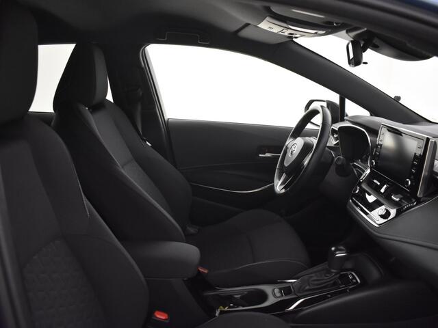 Toyota COROLLA 1.8 Hybrid Active BI-Tone | Carplay |Camera | All Seasons