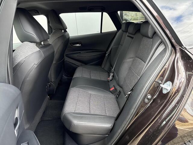 Toyota COROLLA Touring Sports 1.8 Hybrid Dynamic **NAVIGATIE/ KEYLESS/ STOELVERWARMING/ 36 MAANDEN GARANTIE**