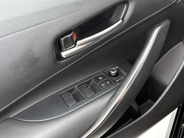 Toyota COROLLA Touring Sports 1.8 Hybrid First Edition | Stoelverwarming | Draadloze tel.lader | Camera | Elek. achterklep |