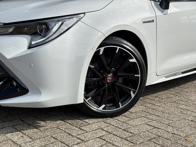 Toyota COROLLA Touring Sports 2.0 Hybrid GR SPORT PLUS / Apple Carplay / Android Auto / Schuif Kanteldak / Stoel & Stuurverwarming /