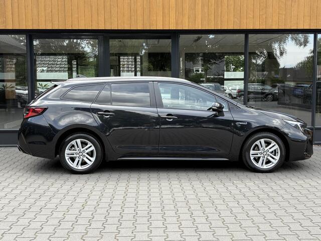 Toyota COROLLA / Suzuki Swace 1.8 Hybride Style Adapt.Cruise, Rijklaarprijs