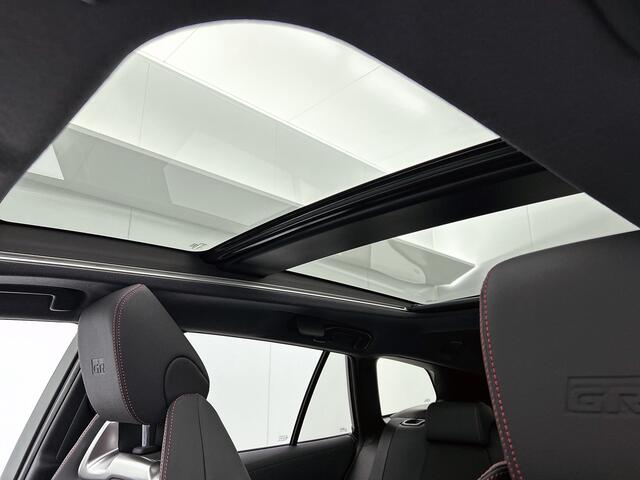 Toyota COROLLA Touring Sports Hybrid 140 GR Sport Plus Pack - Louwman Zin in Zomervoordeel auto -