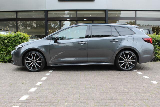 Toyota COROLLA Touring Sports 1.8 Hybrid GR-Sport Bi-Tone | Rijklaar | Nwe Type | Navi | Apple/Android | Clima | Stoelverwarming | Cruise