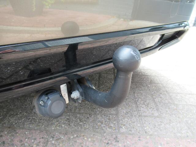 Toyota COROLLA Touring Sports Hybrid 140 Active | Clima-Airco | Android Auto | Parkeercamera | Incl. BOVAG Garantie | Trekhaak | Virtual Cockpit |