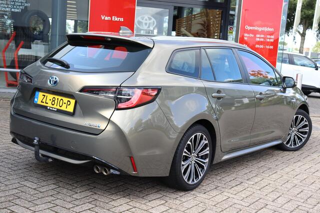 Toyota COROLLA Touring Sports 2.0 Hybrid First Edition
