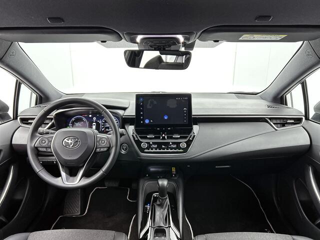 Toyota COROLLA Touring Sports 1.8 Hybrid First Edition | NL-Auto | Lichtmetalen Velgen | Stoelverwarming | Navigatie | Apple Carplay/ Android Auto |