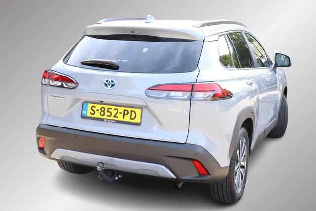Toyota COROLLA Cross Hybrid 200 Style, Trekhaak, Sensoren, Navi, Apple Carplay/Android Auto!