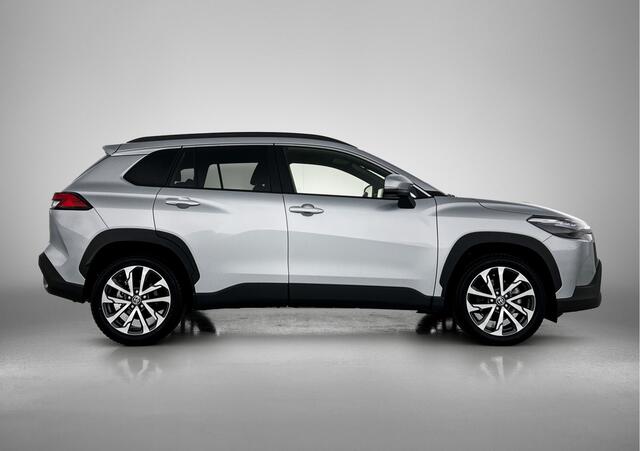 Toyota COROLLA Cross Hybrid 140 Style