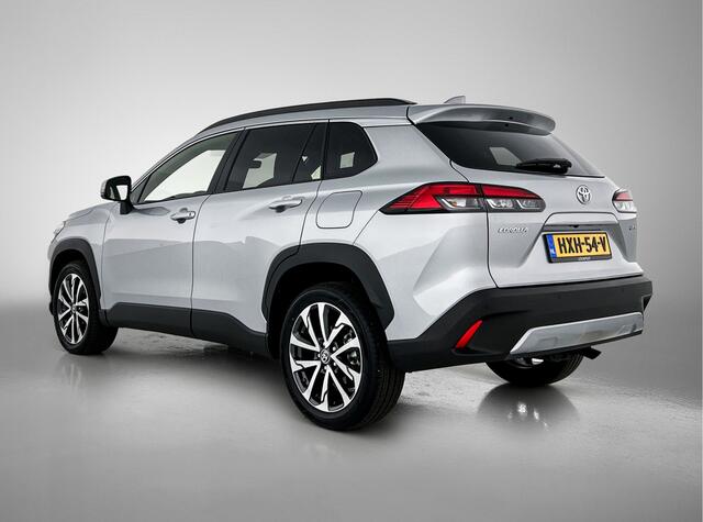 Toyota COROLLA Cross Hybrid 140 Style | Stoel + Stuur verwarming | PDC | Blindspot | Elektrische Achterklep |