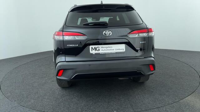 Toyota COROLLA Cross Hybrid 140 Style / Dodehoeksensor / Elektrische achterklep