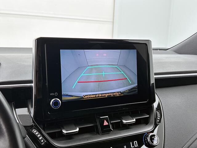 Toyota COROLLA Touring Sports 1.8 Hybrid Dynamic Bi-Tone | Stoelverwarming | Elektrische achterklep | Navigatie | Apple CarPlay/Android Auto |