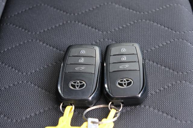 Toyota COROLLA 1.8 Hybrid 140PK Style Automaat