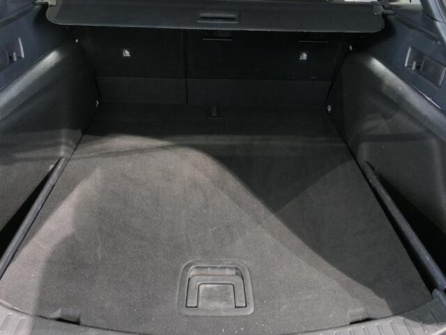 Toyota COROLLA Touring Sports 1.8 Hybrid Dynamic *AUTOMAAT* - Dakrails, navi, cruise, bluetooth