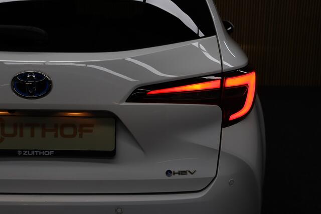 Toyota COROLLA Touring Sports Hybrid 140 Dynamic | Elek. Achterklep | Parkeerhulp | Adaptive-cruise | Camera | Apple Carplay & Android Auto | Navigatie | Clima | Keyless | Stoelverwarming