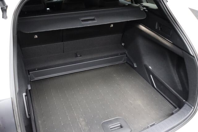 Toyota COROLLA Touring Sports Hybrid 140 Dynamic | Elek. Achterklep | Parkeerhulp | Adaptive-cruise | Camera | Apple Carplay & Android Auto | Navigatie | Clima | Keyless | Stoelverwarming