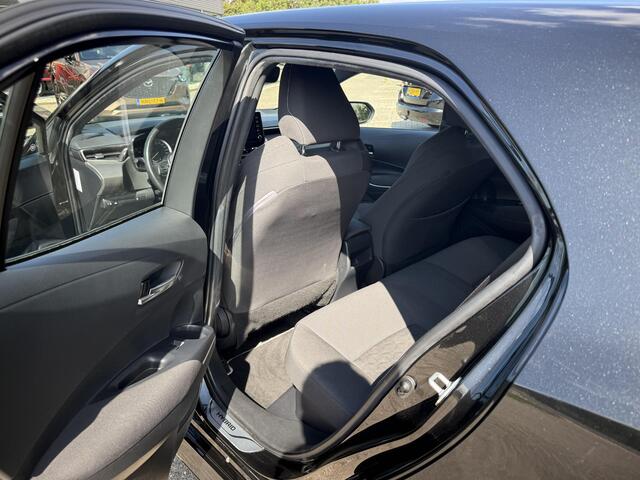 Toyota COROLLA 1.8 Hybrid Active Avus racing velgen | Afn. Trekhaak | Camera | ACC