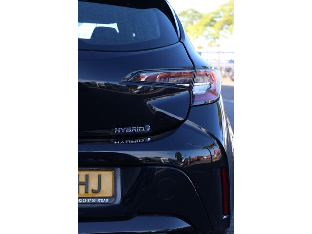 Toyota COROLLA 1.8 Hybrid Business Automaat |