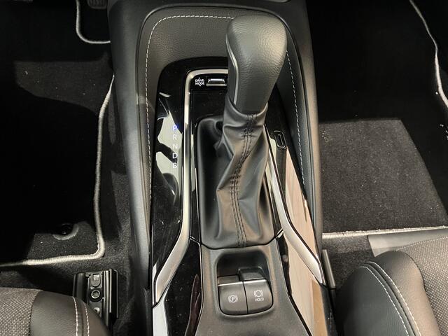 Toyota COROLLA Touring Sports Hybrid 140 Dynamic | Apple Carplay | 17 inch LM velgen | Getinte ramen |