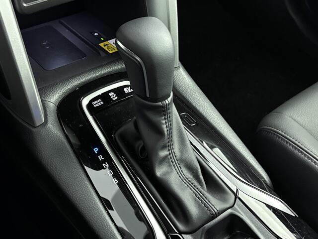 Toyota COROLLA Cross Hybrid 140 Style + Premium Pack I DEMO | Stoel en stuurwiel verwarmd | Climate Control | Cruise Control Adaptief | LM velgen |