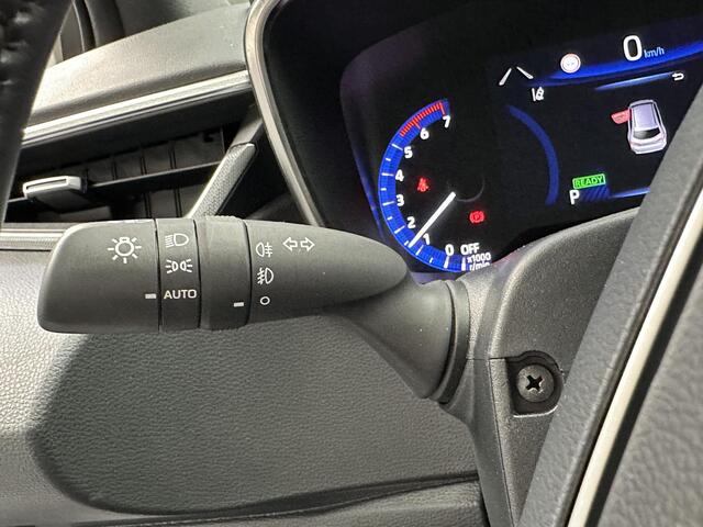 Toyota COROLLA Touring Sports 1.8 Hybrid Business Plus NL Auto, slechts 31000km, 1e eigenaar en BTW auto