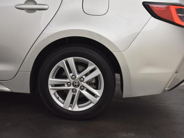 Toyota COROLLA 1.8 Hybrid Business | Camera | Apple & Android Carplay