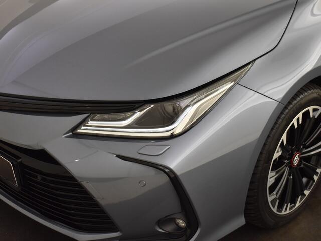 Toyota COROLLA 1.8 Hybrid GR-Sport | Parkeersensoren V+A | Stoelverwarming