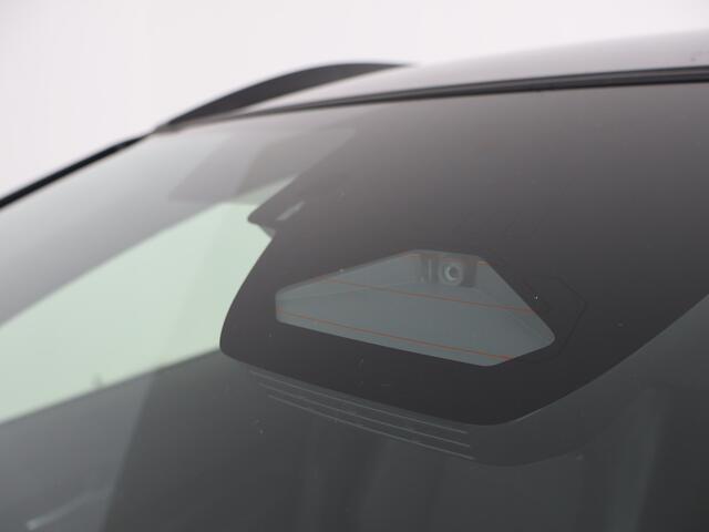 Toyota COROLLA Cross Hybrid 180 Executive | Apple Carplay & Android Auto | Parkeercamera |