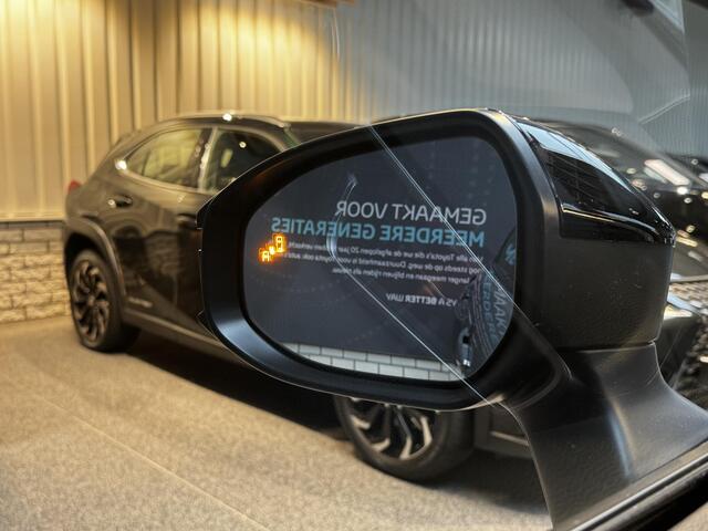 Toyota COROLLA Cross Hybrid 180 Executive automaat