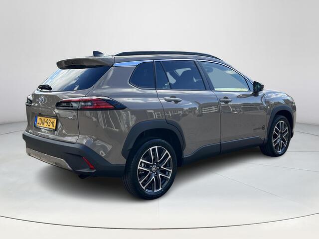 Toyota COROLLA Cross Hybrid 140 Dynamic | Mud Bath Metallic | Demo