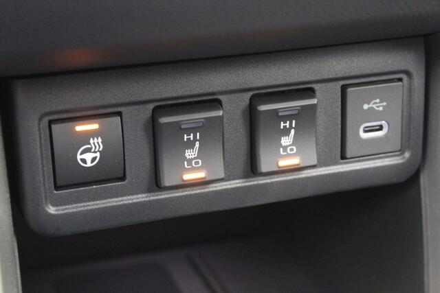 Toyota COROLLA Cross 1.8 Hybrid 140 Style Plus | Rijklaar | Stoel-/stuurverw. | El.achterklep | Keyless | Adap.cruise | LED | Parkeersens. v+a | Apple/Android | Navi