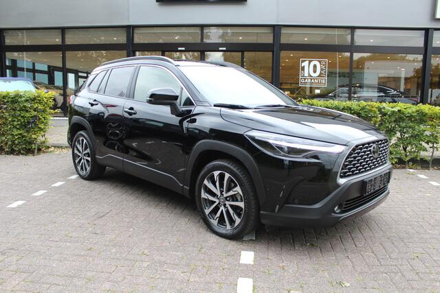 Toyota COROLLA Cross 1.8 Hybrid 140 Style Plus | Rijklaar | Stoel-/stuurverw. | El.achterklep | Keyless | Adap.cruise | LED | Parkeersens. v+a | Apple/Android | Navi