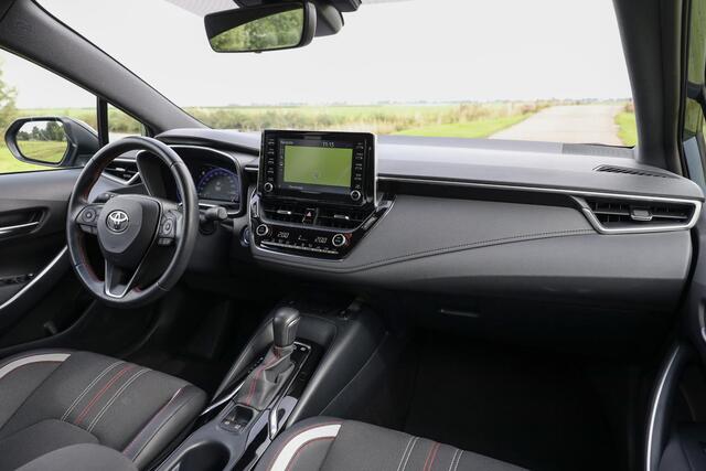 Toyota COROLLA 1.8 Hybrid GR-Sport ? LED ? Keyless ? Camera