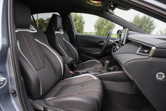 Toyota COROLLA 1.8 Hybrid GR-Sport ? LED ? Keyless ? Camera