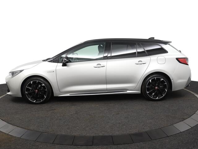 Toyota COROLLA Touring Sports 2.0 Hybrid GR-Sport Plus | 18" Lichtmetalen Velgen | JBL Audio | Elektrische kofferklep | Sportstoelen | 10 jaar garantie! |