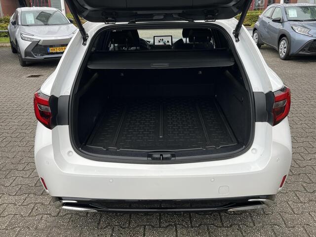 Toyota COROLLA Touring Sports Hybrid 200 Dynamic Premium all seasonbanden