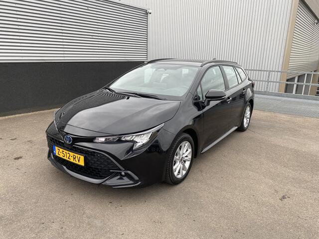Toyota COROLLA Touring Sports Hybrid 140 Active Navigatie Apple CarPlay/Android Auto, achteruitrij camera, ruime laadruimte, adaptieve cruise control