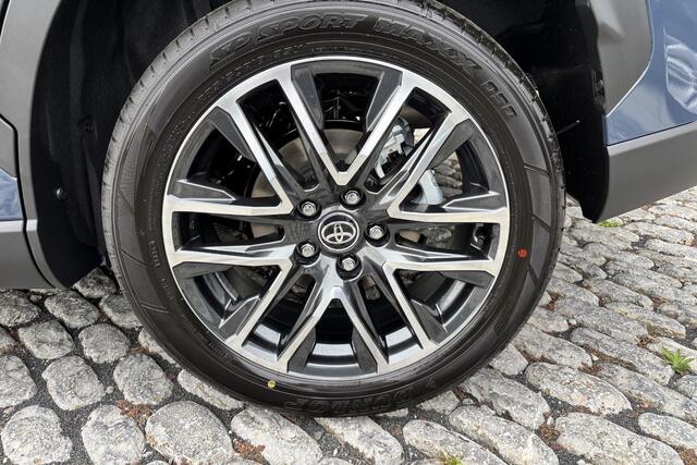 Toyota COROLLA Cross Hybrid 140 Dynamic Parkeersensoren, Soel/stuur verwarming , Dodehoek detectie, Elek. klep