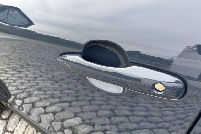 Toyota COROLLA Cross Hybrid 140 Dynamic Parkeersensoren, Soel/stuur verwarming , Dodehoek detectie, Elek. klep