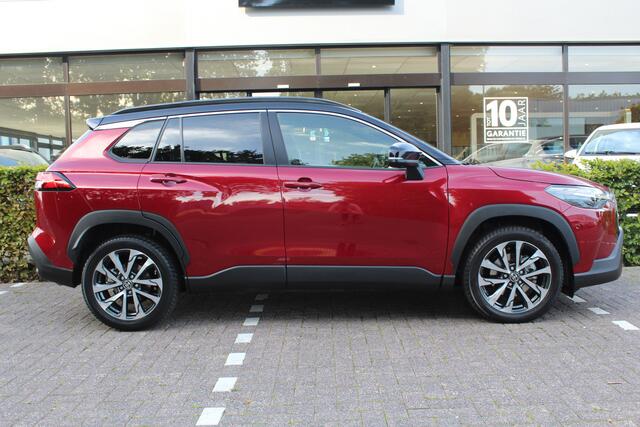 Toyota COROLLA Cross Hybrid 200 Executive Bi-Tone | Rijklaar | Stoel/stuur-verwarming | Elek klep | Apple/Android | Navi | 360 camera