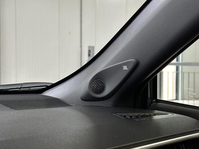 Toyota COROLLA Cross Hybrid 180 Executive | Leder | Pano | JBL | Camera |