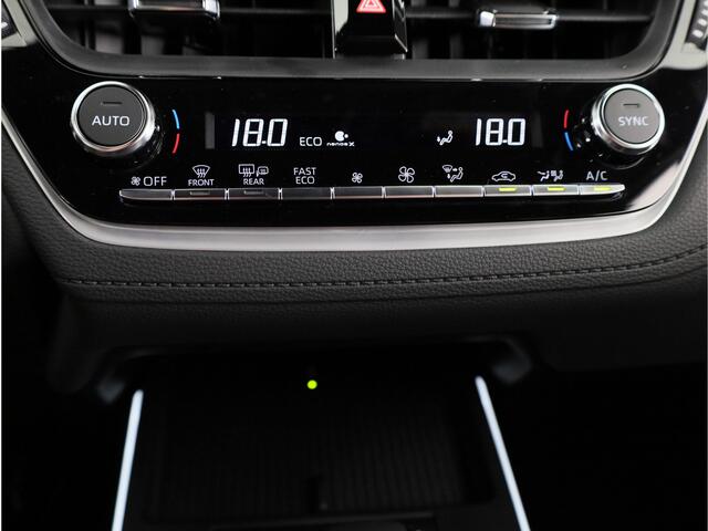 Toyota COROLLA Hybrid 180 Executive *DEMO* | JBL Premium Audio | Zwart lederen bekleding | 360° Camera |