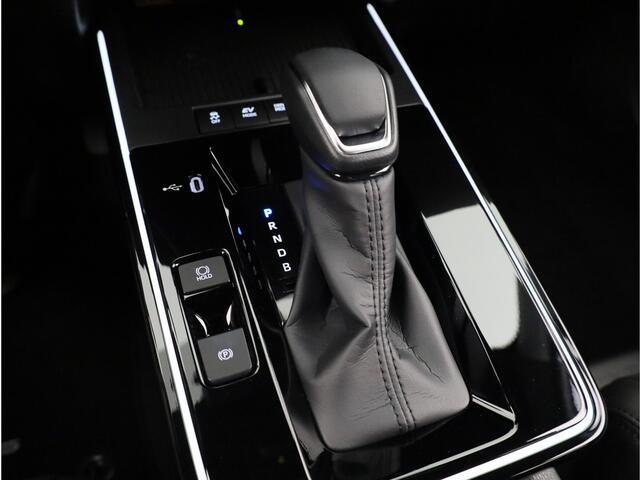 Toyota COROLLA Hybrid 180 Executive *DEMO* | JBL Premium Audio | Zwart lederen bekleding | 360° Camera |