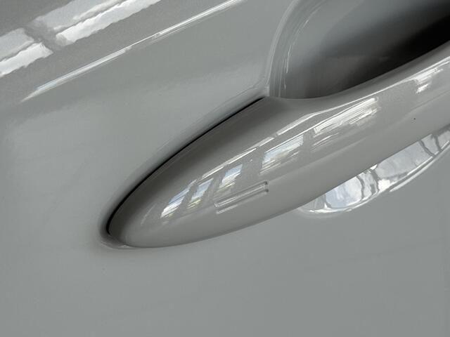 Toyota COROLLA Hybrid 180 Executive | Nieuw op voorraad | HUD | JBL | BSM | Full-LED |