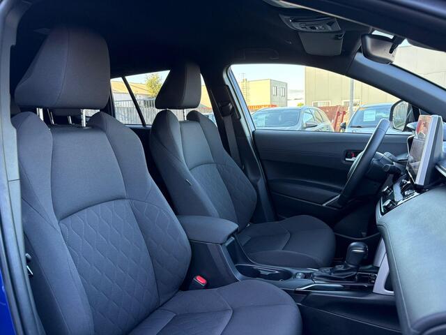 Toyota COROLLA Cross Hybrid 140 Style