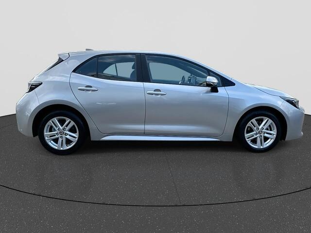 Toyota COROLLA 1.8 Hybrid Active 1e Eigenaar / Dealeronderhouden / Climate Control / Cruise Control Adaptief