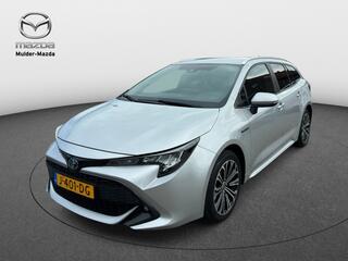 toyota-corolla-2.0-hybrid-business-