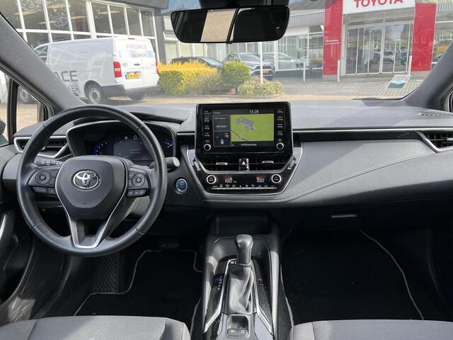 Toyota COROLLA 1.8 Hybrid Active | Parkeersensoren | Navigatiesysteem | CarPlay + Android Auto